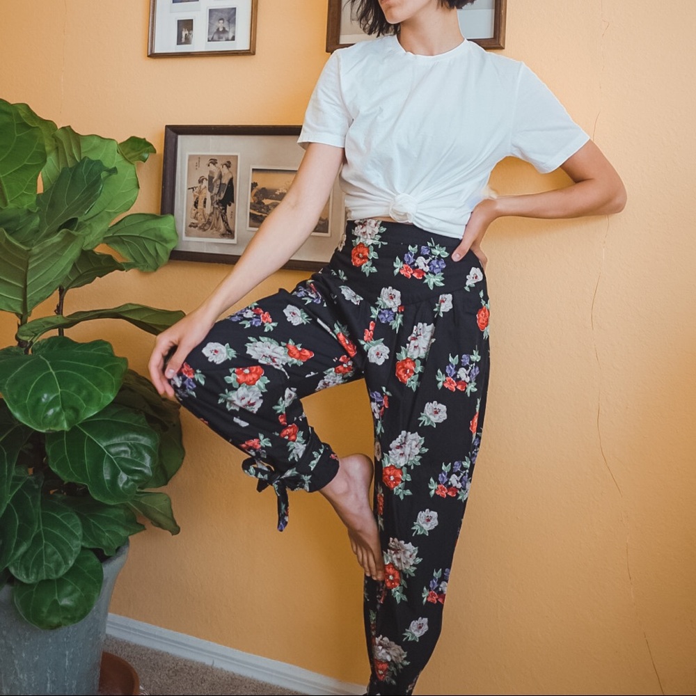 Zara Floral Pants with Ankle Tie